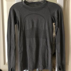 Lululemon grey long sleeve top